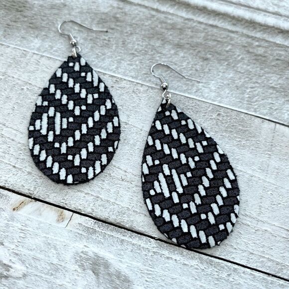 Artisan Leather Earrings   - Picture 1 of 2